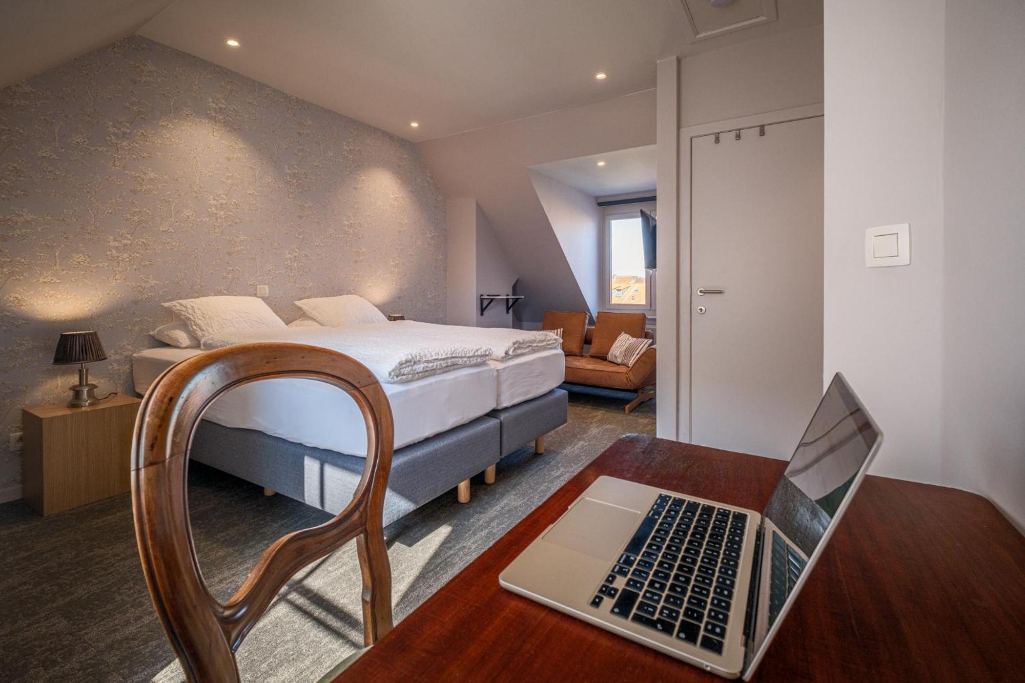 ברוז' Guesthouse Gillis7 מראה חיצוני תמונה